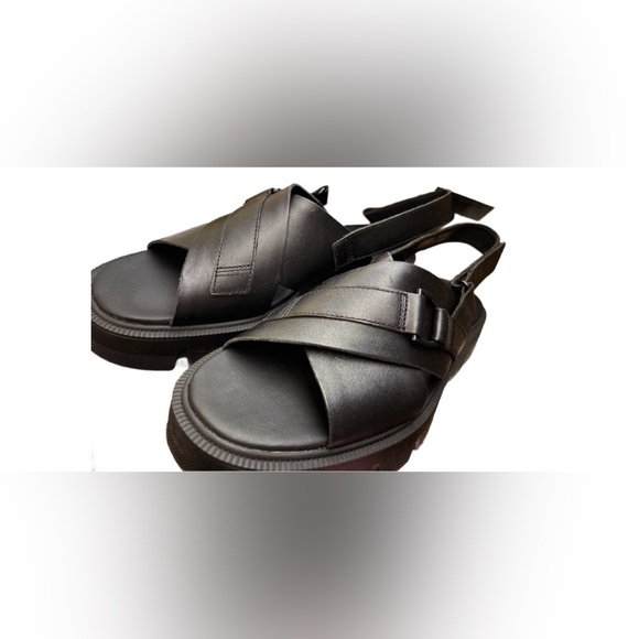 NIB 120$retail WOMENS SZ 9 SOREL SANDALS (fits 8.5) - Picture 3 of 9